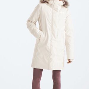 The North Face Women's Cream Ski Jacket/Artic Parka